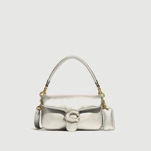 Coach Pillow Tabby 18